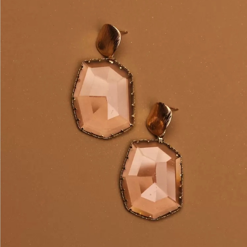 Champagne Geometric Drop Earrings NEW 🏷️ - Picture 4 of 6